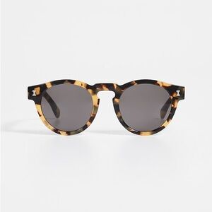 Illesteva Sunglasses: Tortise w/ gray lenses